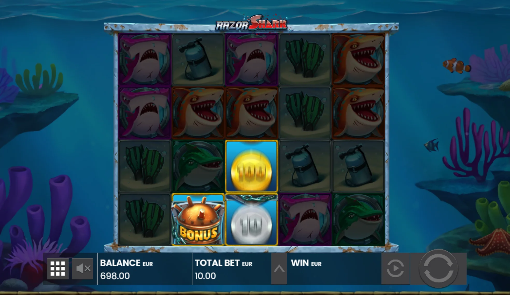 Spielen Razor Returns